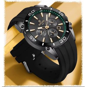 REWARD Montre Homme Sport Chronographe VIP 831105 Cadran Noir Lunette Verte Or Bracelet Silicone Dateur Luminescent Étanche