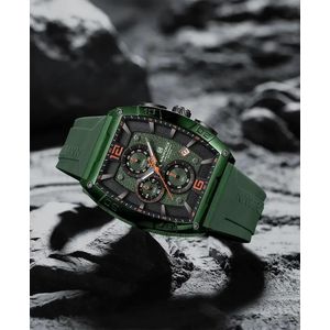 MONTRE NAVIFORCE ELEGENCE SPORTIVE A L ETAT PUR AVEC DESING TONNEAU UNIQUE BRACELE SILICON ETANCHEITE 5ATM CHRONOGRAPHE 