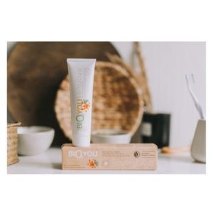 Bio2You معجون الأسنان الحساسة - البابونج، الألوة فيرا، نبق البحر