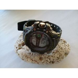 Montre digitale garçon hotsell casio