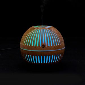 موزع عطور خشبي دائري أنيق