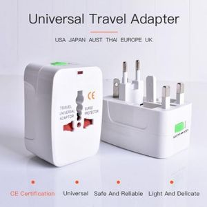 Prise Adaptateur Electrique Universelle UK US EU AU Vers EU Voyage  Convertisseur 250V 10A