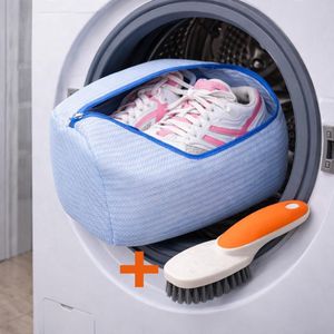 Kimo Pack Complet Nettoyage Chaussures Brosse multiusage + Sac de lavage machine (Couleur aléatoire)