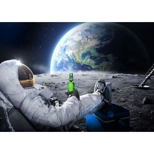 Funny astronaut with beer  Style 56 Poster Chambre Haute Qualité