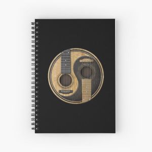 Old and Worn Acoustic Guitars Yin Yang Spiral Notebook Bloc note