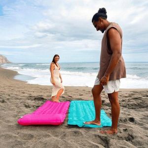 Matelas de couchage gonflable simple ultraléger avec base imperméable et coupe-vent, portable pour le camping