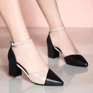 Escarpins beige au Maroc Chaussures en ligne bon prix Jumia