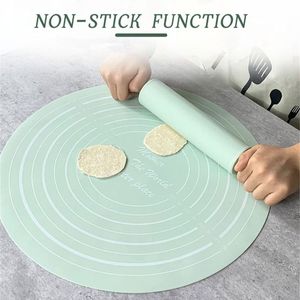 Generic Tapis à pâtisserie en silicone pour rouler la pâte antiadhésif avec  mesure à prix pas cher