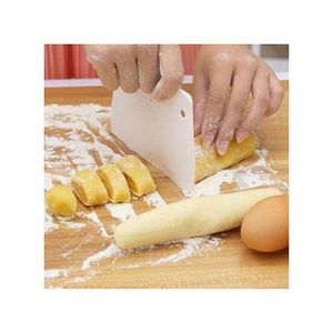 Raclette Coupe-Pâte en Plastique – Spécial Boulangerie & Pâtisserie