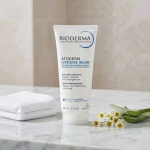 Bioderma  Atoderm Intensive Baume – Soin Ultra-Apaisant, Restaure, Relipide, Anti-Démangeaisons, Peaux Sèches à Tendance Atonique (Tube de 200 ml / 6.7 FL. OZ.)