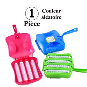 Brosse de Nettoyage pour Tapis à 4 Rouleaux – Outil Ménager Manuel Efficace en Plastique – 1 Pièce (Couleur Aléatoire)