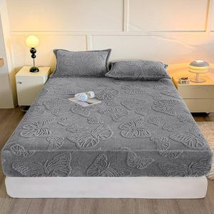 Drap housse Jacquard En Velours  D'hiver + 2 Taies D'oreiller 