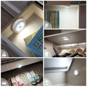 1pc Lumière LED Avec Capteur De Mouvement, Piles Sous L'armoire