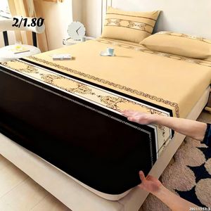  Drap housse de lit Imprimé 200x180 cm ,Doux, Confortable + 2 taie d'oreiller (3 pieces)