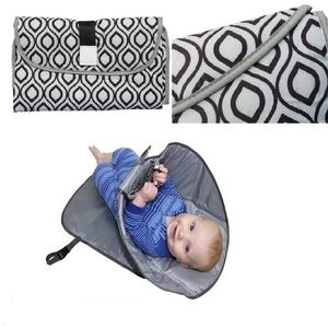 Tapis à Langer Bébé Portable Pliable Etanche pour Changer les Couches -  Vêtements de Bébé - CasaKids