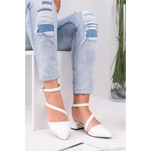 My papuci Chaussures Anwen en cuir verni blanc à talons