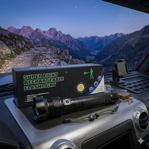 La Lampe Torche Rechargeable Indestructible en Alliage Aérospatial