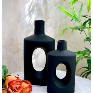 2 vases en céramique (20+27 cm)