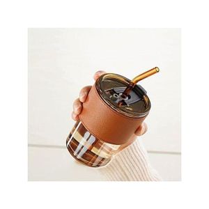 Tasse à café en verre avec couvercle, paille et manchon de protection en cuir
