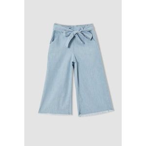 Defacto ديفاكتو بناتي Girl Culotte Fit Belted كابري Length Jeans