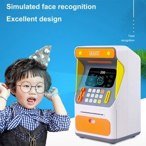 بنك صغير مع ميزات متقدمة للأطفال