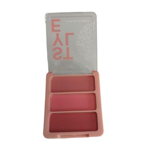 3 Colors Blusher