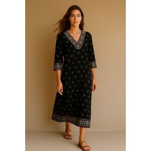 Marwa فستان ميدي أسود بنقشة هندسية - R4848E25