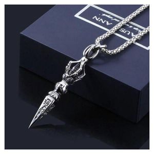 Pendentif Dague Mystique – L'Essence de la Protection