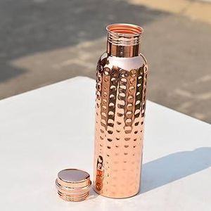 Bouteille en Cuivre Pur Martelé – Santé & Élégance 