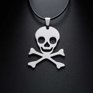 قلادة هيكل عظمي