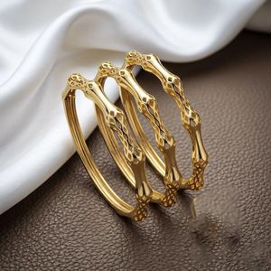 Lot de 3 Bracelets Bangles Dorés pour Femme - Design Filigrane Géométrique Chic, Accessoire de Mode