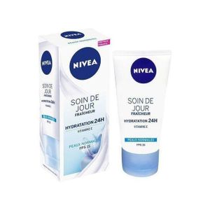 NIVEA  Soin de jour hydratant fraîcheur peaux normales, 50ml .......