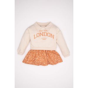 Defacto فستان بطبعة شعار قماش رقيق قصة عادية برقبة قميص