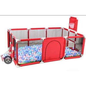 Mon Bebe Parc jeux bébé neuve avec  balles un bon cadeau pour votre bébé