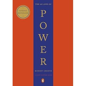 Paperback The 48 Laws of Power  by Robert Greene 