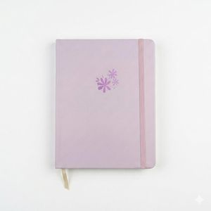 Genetic Agenda A5 Lilas Soft Touch – Notebook Minimaliste Motif Fleurs Gravées Pages Lignées avec Élastique et Ruban – LineaNotes