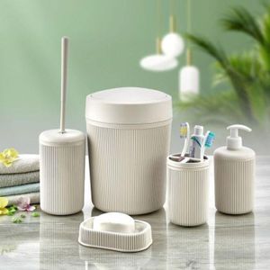 Ensemble d'accessoires de bain 5 éléments – Design fonctionnel et contemporain.