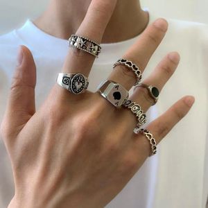 Generic Ensemble de 7 Bagues Homme en Argent Antique Vintage Anneaux de Poker Creative a prix pas cher Jumia Maroc