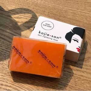 Kojie San Savon éclaircissant pour la peau et le corps à L'Acide Kojic, 135 g Original