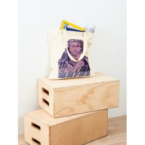 فكر في حقيبة اليد الكلاسيكية خارج الصندوق