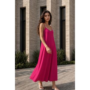 Marwa فستان بحمالات طويلة