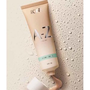 Oriflame كريم أساس مرطب ماط بعامل حماية من الشمس 30