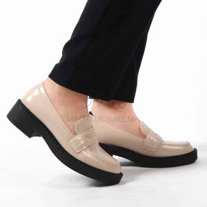 MaChaussure SAFA – Derbies femmess en Beige