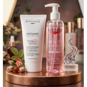 Byphasse  Home Spa Experience Exfoliant Douceur visage - 150 ml & Decoderm Gel Nettoyant Peaux Sèches et