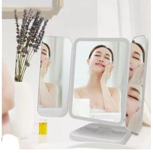 مرآة مكياج LED