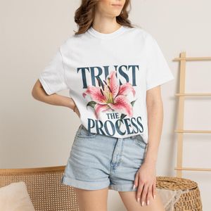T-Shirt Graphic Unisex "Trust The Process - Lily" - Coton Doux