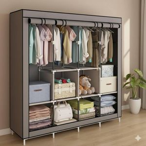 Armoire portable grande taille avec 6 étagères de rangement 4 compartiments de penderie et 4 poches latérales design pratique pour organiser et protéger les vêtements