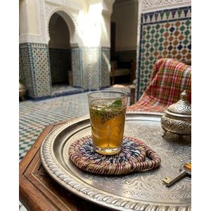 Sous-verre Artisanal : L'Élégance du Fait-Main à l'Âme Marocaine (11cm)