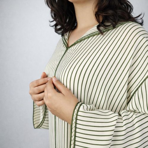 product_image_name-Generic-Jellaba Rayée en Lin – Élégance Naturelle-3