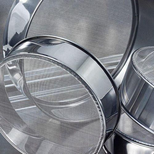 product_image_name-Generic-Tamis à Farine en Acier Inoxydable à Mailles Fines – Pour des Pâtisseries Parfaites !-3